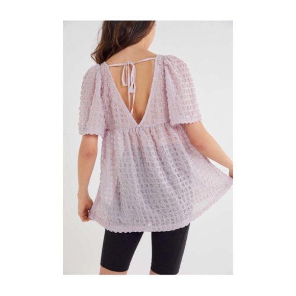 New UO Helena Crinkle Tie-Back Babydoll Top - Picture 3 of 3